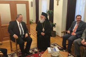 Συνάντηση ΥΠΕΞ κ.Κοτζιά με  Αρχιεπίσκοπο Αλβανίας Αναστάσιο