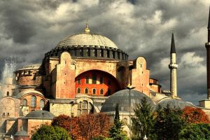 Προκλητικό μήνυμα Ερντογάν: Γιατί θέλει να μετατρέψει την Αγία Σοφία σε τζαμί ;