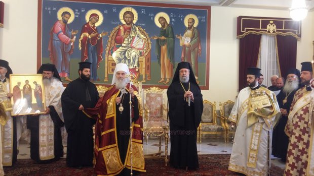 You are currently viewing Υποδοχή του Πατριάρχη Σερβίας στην Ιερά Αρχιεπισκοπή Kύπρου
