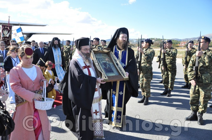 You are currently viewing Στη Χίο με τιμές αρχηγού κράτους, η εικόνα της Παναγίας Σουμελά