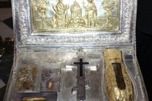 Ι. Λείψανο Αγίας Μαρίας Μαγδαληνής από την Μονή Σίμωνος Πέτρας στο Βύρωνα