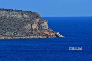 ΕΟΡΤΑΖΕΙ Ο ΑΓΙΟΣ ΝΙΚΟΛΑΟΣ Ο ΚΡΑΣΟΚΤΙΣΤΟΣ ΣΤΗ ΚΑΡΑΘΩΝΑ ΝΑΥΠΛΙΟΥ