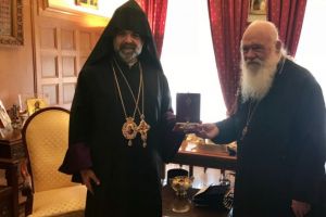 Mε τον Μητροπολίτη Ορθοδόξων Αρμενίων Ελλάδας συναντήθηκε ο Αρχιεπίσκοπος κ. Ιερώνυμος