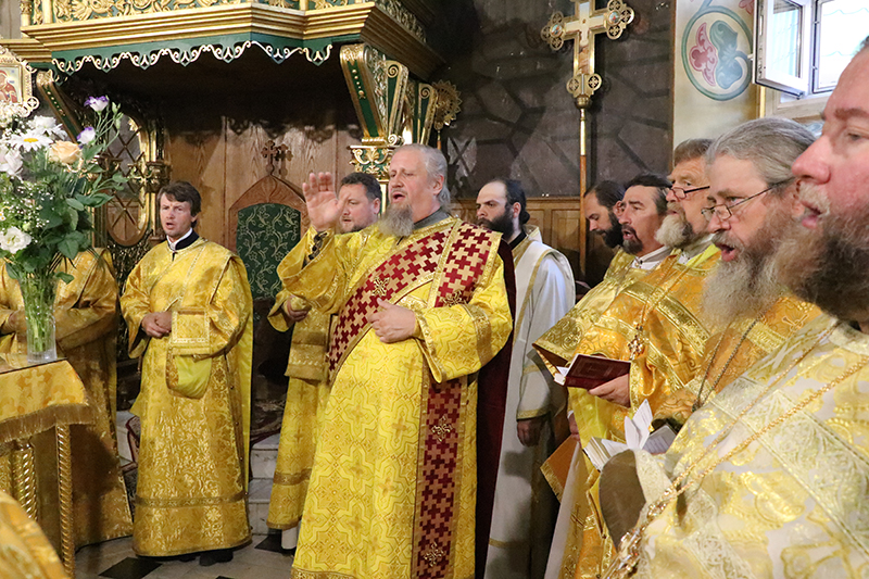 You are currently viewing Η εορτή του Αγίου Λουκά του ιατρού στη Συμφερούπολη της Κριμαίας