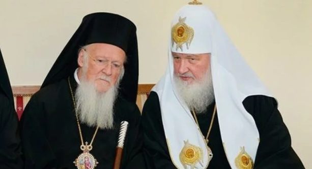 You are currently viewing Η Ρωσική Εκκλησία «δείχνει» την Αμερική ως υπεύθυνη για τη στάση του Οικουμενικού Πατριαρχείου στο θέμα της Ουκρανίας