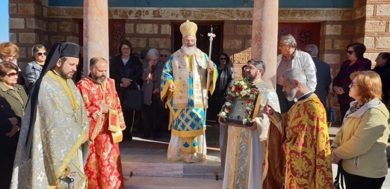 You are currently viewing Η εορτή του Αγίου Δημητρίου στην Σύρο με τον Σεβ. Βρεσθένης Θεόκλητο