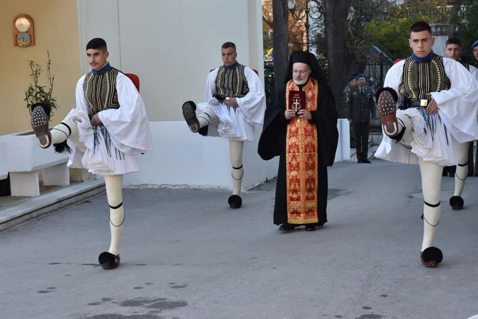 You are currently viewing Η Προεδρική Φρουρά τίμησε τον προστάτη της Αγ. Γεώργιο τον Φουστανελά