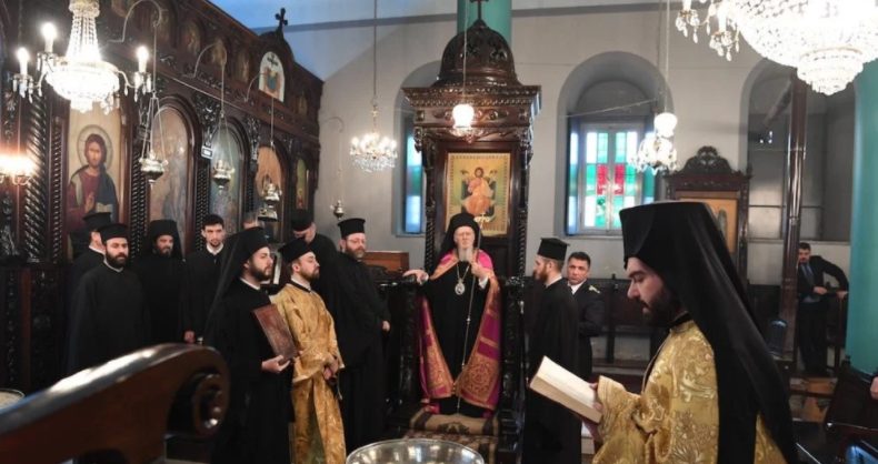 You are currently viewing Ο Οικουμενικός Πατριάρχης Βαρθολομαίος για το ταξίδι του Πρωθυπουργού στη Χάλκη: Ιδιαίτερος ο συμβολισμός του ανήμερα του Αγίου Φωτίου