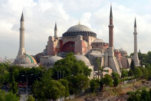 Η απάντηση της UNESCO για τις φλυαρίες του Ερντογάν περί αλλαγής ονόματος της Αγιά Σοφιάς