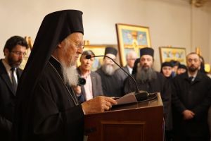 Ο Οικουμενικός Πατριάρχης εγκαινίασε έκθεση αγιορείτικης τέχνης στο Σισμανόγλειο