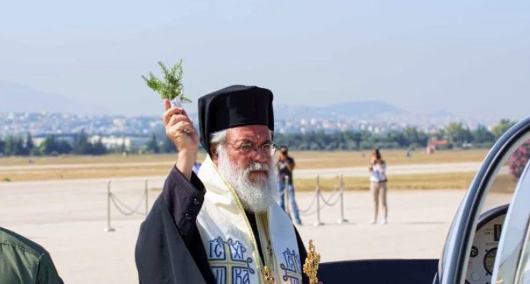 You are currently viewing Ο Ιλίου Αθηναγόρας στην τελετή παραλαβής αεροσκαφών στη Δεκέλεια