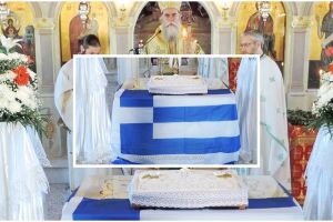 Γαλανόλευκη εις το κέντρον του Ιερού Ναού Ζωοδόχου Πηγής Συκεών Άρτης