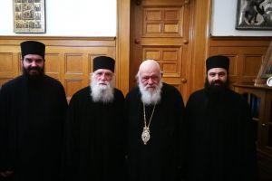 Ο Πρωτοσύγκελλος της Ιεράς Μητροπόλεώς μας στον Οικουμενικό Πατριάρχη και στον Αρχιεπίσκοπο Αθηνών