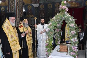 Πάνδημη υποδοχή των Ιερών Λειψάνων των Αγίων Νεομαρτύρων της Μυτιλήνης στη Χαλκίδα