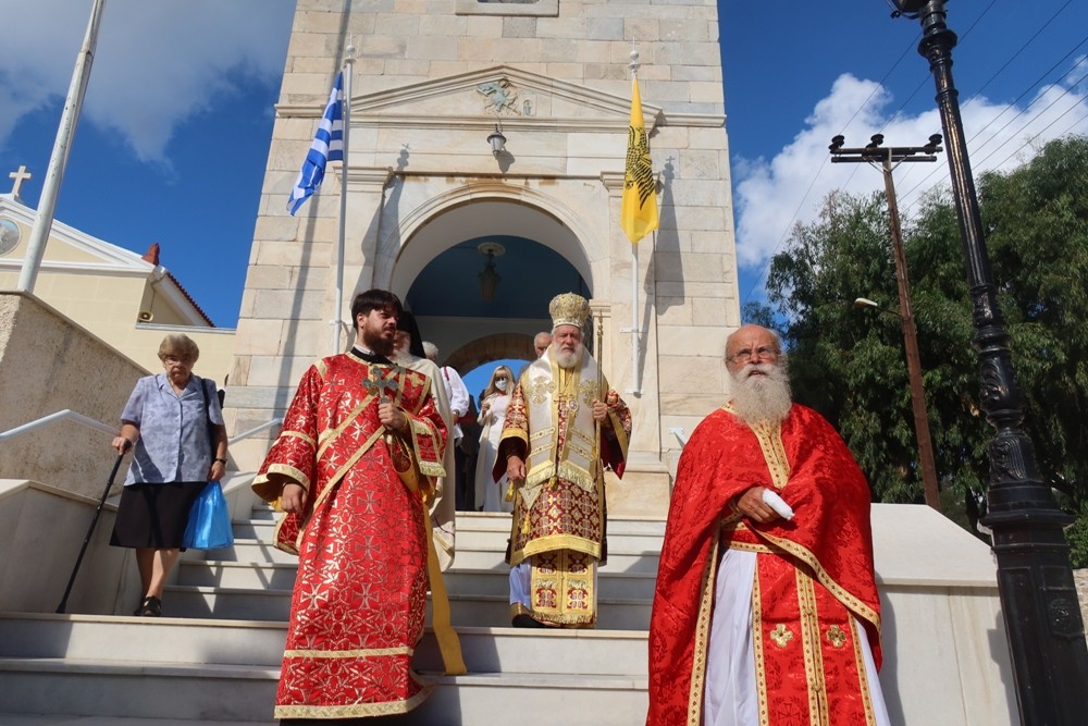 You are currently viewing Σύρου Δωρόθεος: Να μη ξεχαστούν ποτέ όσοι θυσιάστηκαν τα μαύρα χρόνια της Κατοχής