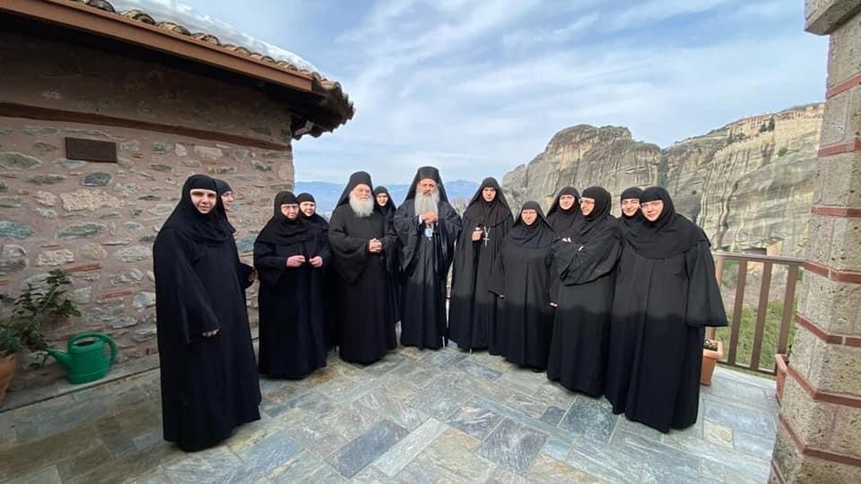 You are currently viewing Η Μοναχή Χαριτίνη νέα Καθηγουμένη της Ιεράς Μονής του Ρουσάνου