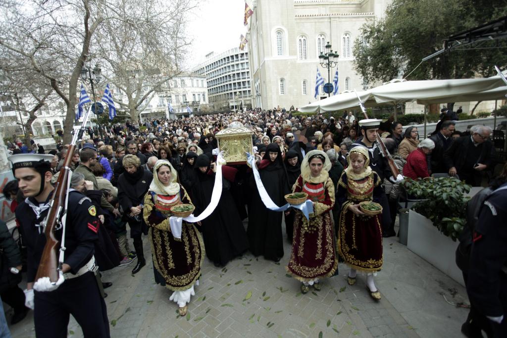 You are currently viewing Η Φιλοθέη υποδέχεται το Σκήνωμα της Πολιούχου της 500 χρόνια μετά την γέννησή της