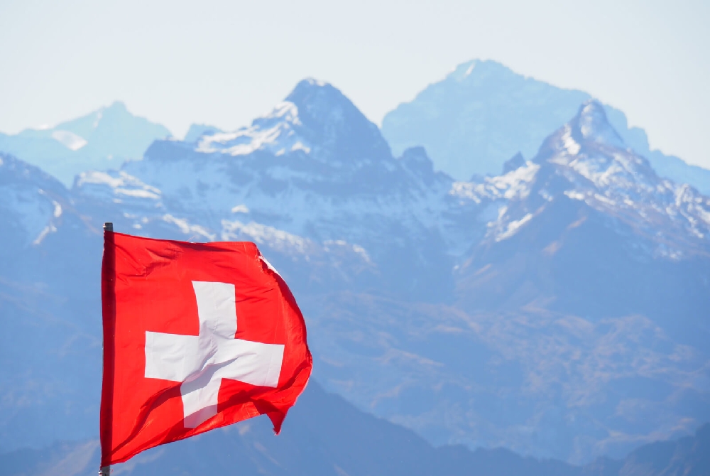 You are currently viewing Δημοψήφισμα στην Ελβετία για τη μη κατάργηση των μετρητών