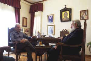Επίσκεψη του υποψηφίου Δημάρχου Ηρακλείου Αλέξη Καλοκαιρινού στον Αρχιεπίσκοπο Κρήτης