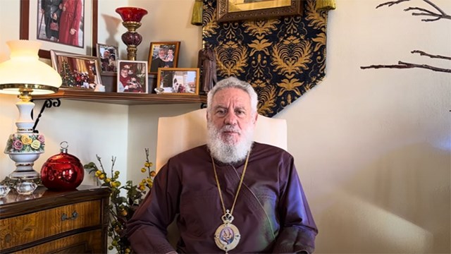 You are currently viewing Σύρου Δωρόθεος: “Ας πλημμυρίσουμε τον ναό του Αγίου Νικολάου με την παρουσία μας” (VIDEO)