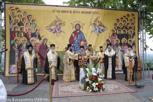 Λαμπρός ο εορτασμός των Αγίων Δισχιλίων Ναουσαίων Νεομαρτύρων στην ηρωική Νάουσα. Μεγαλοπρεπής Ιερά Λιτανεία. (ΦΩΤΟ)