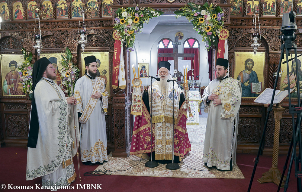 You are currently viewing Κορυφώνονται οι λατρευτικές εκδηλώσεις για τον Άγιο Λουκά στη Δοβρά. (ΦΩΤΟ-ΒΙΝΤΕΟ)