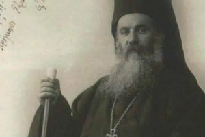 27 Αυγούστου 1922: Ο Μαρτυρικός θάνατος του Αγίου Χρυσοστόμου Σμύρνης κατά κόσμο Χρυσόστομου Καλαφάτη | ΑΜΥΝΑ