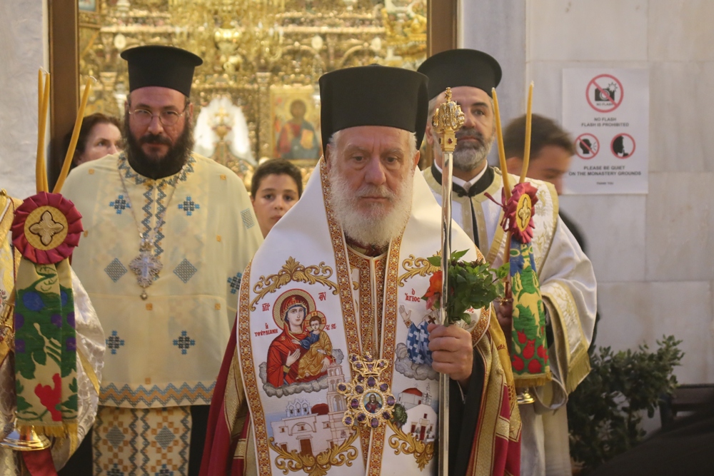 Η  Ιερά Μονή Παναγίας Τουρλιανής στην Άνω Μερά Μυκόνου,υποδέχθηκε τα Ιερά Λείψανα του Αγίου Πρωτομάρτυρος και Αρχιδιακόνου Στεφάνου