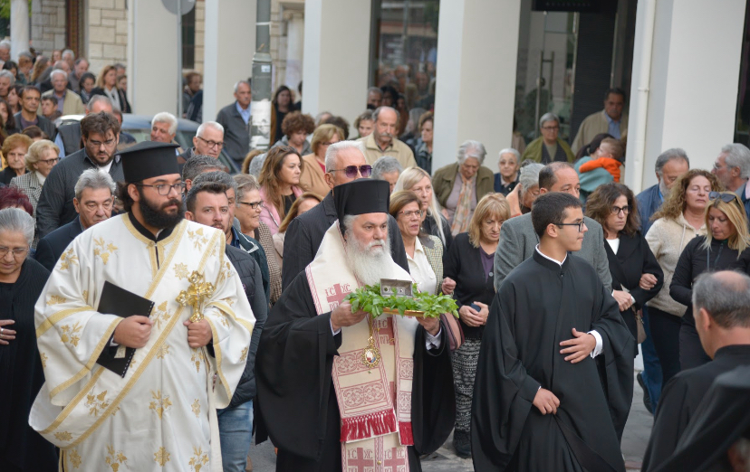 Λιτάνευση των Αχράντων Παθών και δέηση για την κατάπαυση της ανομβρίας στην Μητρόπολη Καλαβρύτων και Αιγιαλείας