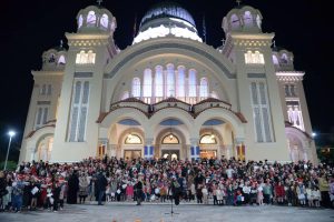 Μεγαλειώδης ἐκδήλωση τῶν παιδιῶν τῆς Ἱερᾶς Μητροπόλεως Πατρῶν.